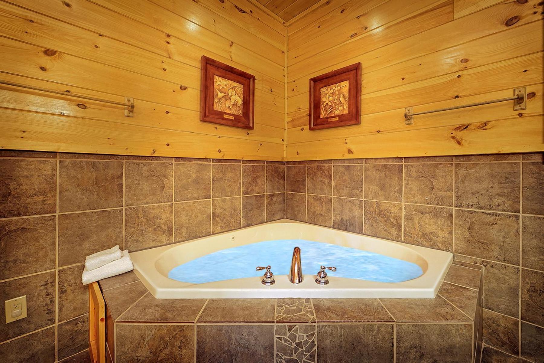 Knotty & Nice Holiday Home Gatlinburg Dış mekan fotoğraf
